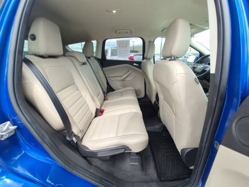 Used 2019 Ford Escape Titanium AWD/4WD image 17