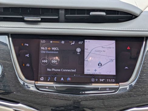 Used 2022 Cadillac XT6 Premium Luxury w/ Technology Package AWD/4WD image 19