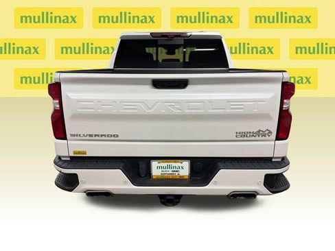 Used 2024 Chevrolet Silverado 1500 High Country w/ Technology Package AWD/4WD image 20