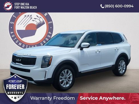 Used 2022 Kia Telluride LX FWD image 1