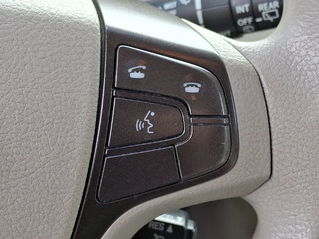 Used 2013 Toyota Sienna LE w/ Towing Pkg FWD image 22