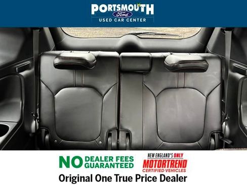 Used 2025 Honda Pilot TrailSport image 8
