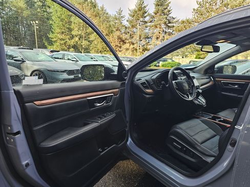 Used 2021 Honda CR-V Touring image 21