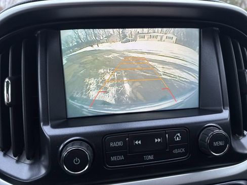 Used 2017 Chevrolet Colorado LT w/ LT Convenience Package image 17