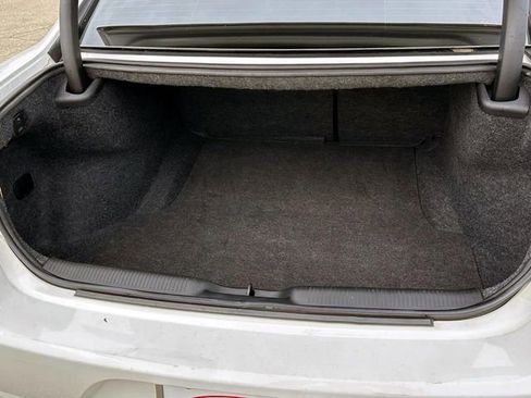 Used 2017 Dodge Charger SXT w/ Blacktop Package image 11