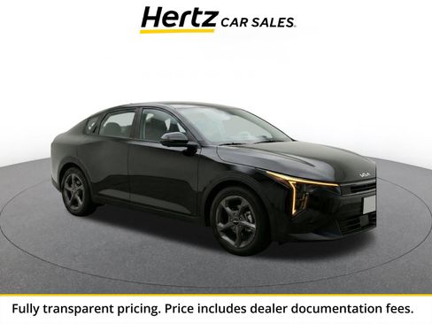 Used 2025 Kia K4 FWD image 1
