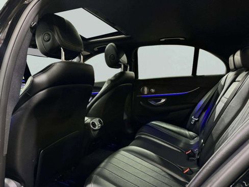 Used 2020 Mercedes-Benz E 450 4MATIC Sedan image 43