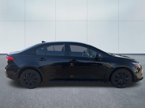 Used 2024 Toyota Corolla LE image 10