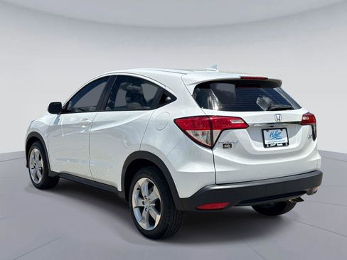 Used 2022 Honda HR-V LX image 6