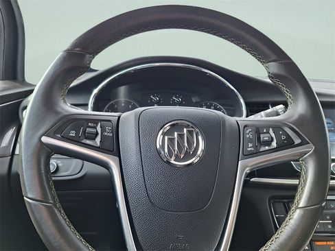 Used 2020 Buick Encore Preferred image 16