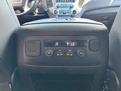 Used 2019 GMC Yukon XL SLT AWD/4WD image 24
