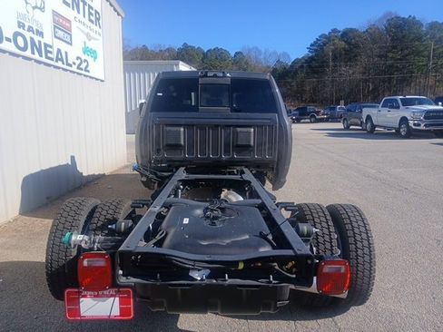 New 2026 RAM 4500 Laramie w/ Laramie Trim Package image 4