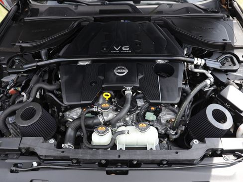 Used 2024 Nissan Z Sport w/ Floor Mat Package RWD image 23