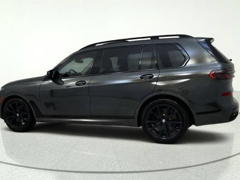 Used 2025 BMW X7 M60i AWD/4WD image 5