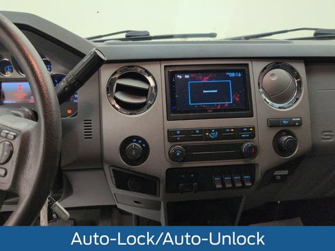 Used 2016 Ford F250 XLT w/ XLT Value Package image 18