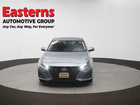 Used 2023 Nissan Altima 2.5 SV FWD image 51