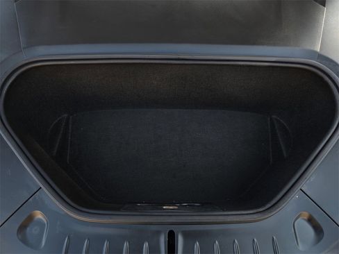 Used 2022 Tesla Model S image 27