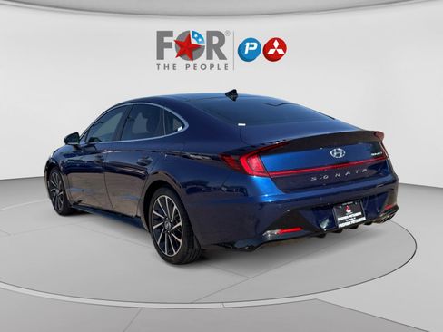 Used 2022 Hyundai Sonata Limited FWD image 3