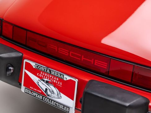 Used 1988 Porsche 911 Carrera RWD image 31