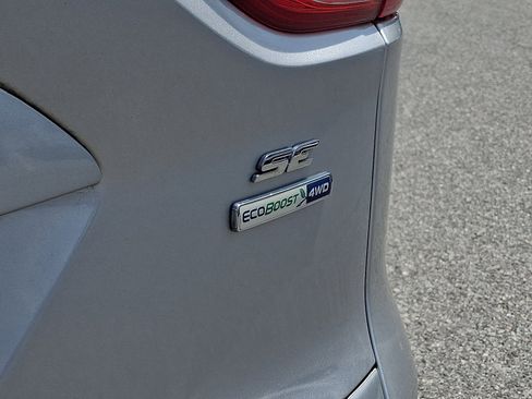 Used 2013 Ford Escape SE AWD/4WD image 33