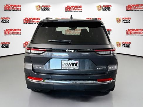 Used 2025 Jeep Grand Cherokee Laredo X AWD/4WD image 15