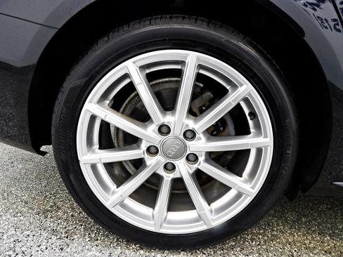 Used 2016 Audi A4 2.0T Premium Plus w/ Technology Package image 21