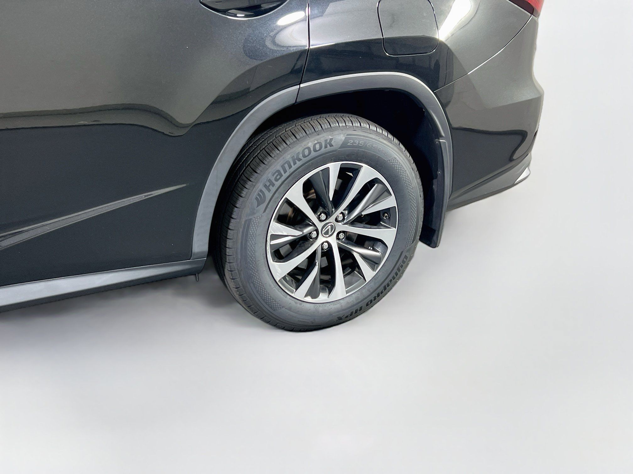 Used 2021 Lexus RX 350L Premium w/ Premium Package AWD/4WD image 30