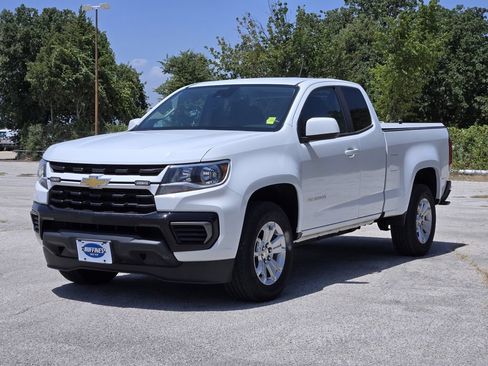 Used 2022 Chevrolet Colorado LT w/ Fleet Safety Package RWD image 3