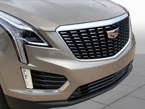 Used 2023 Cadillac XT5 Premium Luxury FWD image 29