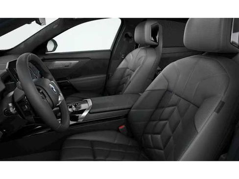 New 2027 BMW 740i xDrive w/ Executive Package AWD/4WD image 6