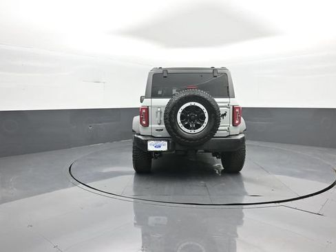 Certified 2023 Ford Bronco Outer Banks w/ Sasquatch Package AWD/4WD image 6