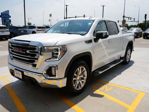 Used 2022 GMC Sierra 1500 SLT w/ SLT Premium Plus Package AWD/4WD image 30