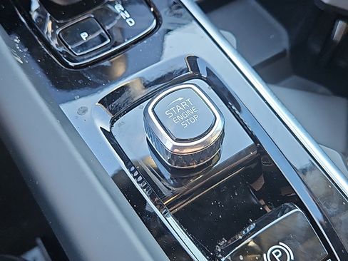 New 2026 Volvo XC60 T8 Plus w/ Protection Package Premier image 15