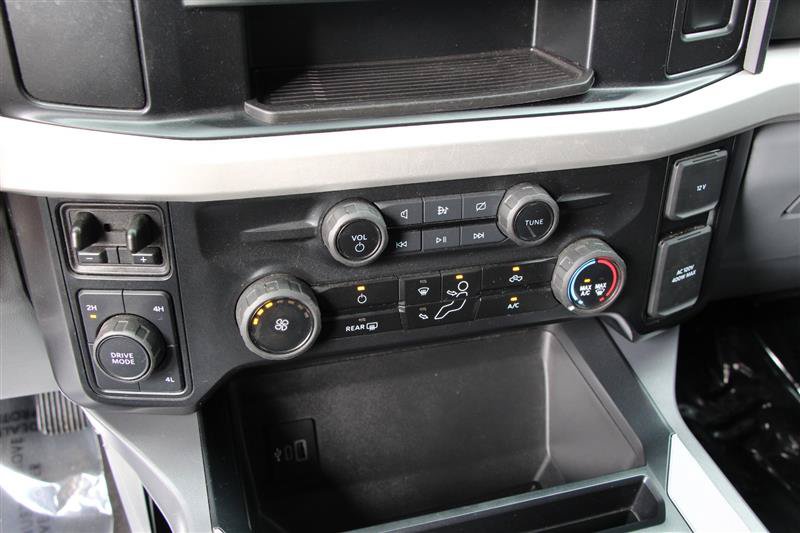 Used 2024 Ford F350 XLT w/ 360-Degree Camera Package AWD/4WD image 29