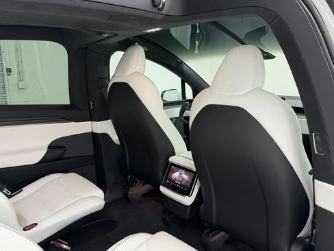 Used 2022 Tesla Model X Plaid AWD/4WD image 13