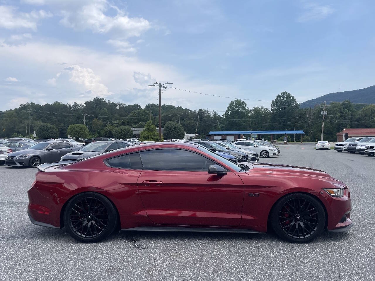 Used 2015 Ford Mustang GT Premium w/ Equipment Group 401A RWD image 7