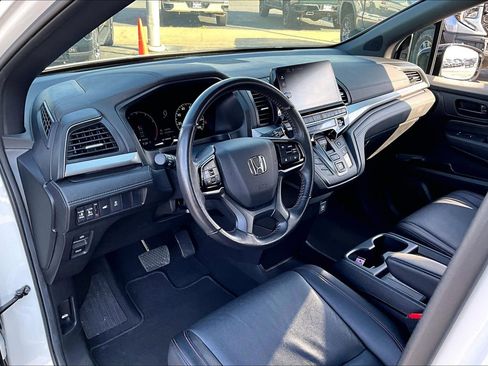Used 2025 Honda Odyssey Sport-L image 13