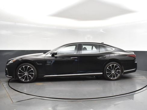Used 2023 Lexus LS 500h AWD w/ Luxury Package image 4