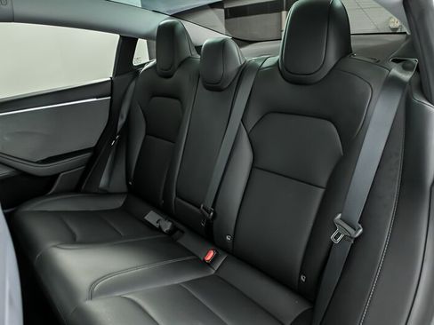 Used 2024 Tesla Model 3 Long Range RWD image 18