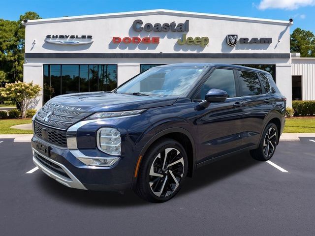 Used 2024 Mitsubishi Outlander SE AWD/4WD image 8