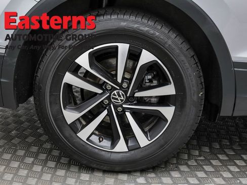 Used 2024 Volkswagen Tiguan S image 29