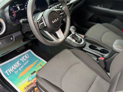 Used 2024 Kia Forte LXS image 10