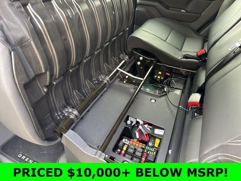 Used 2024 INEOS Grenadier Fieldmaster Edition image 31