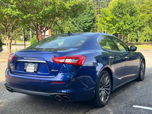 Used 2019 Maserati Ghibli S Q4 AWD/4WD image 5