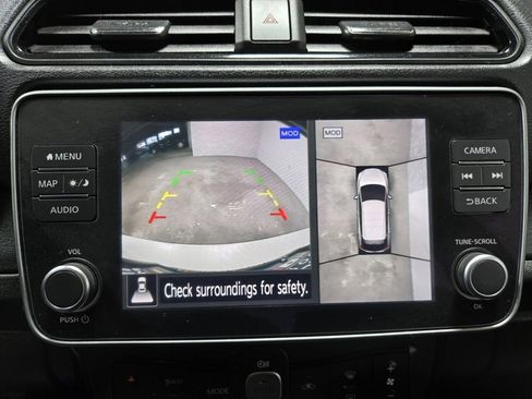 Used 2024 Nissan Leaf SV Plus image 25