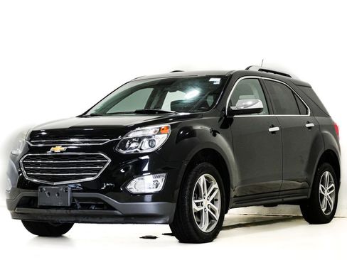 Used 2016 Chevrolet Equinox LTZ w/ Enhanced Convenience Package FWD image 3