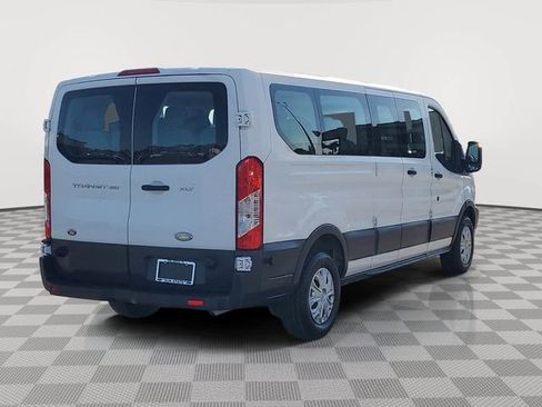 Used 2015 Ford Transit 350 XLT image 4