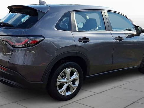 Certified 2023 Honda HR-V LX image 8