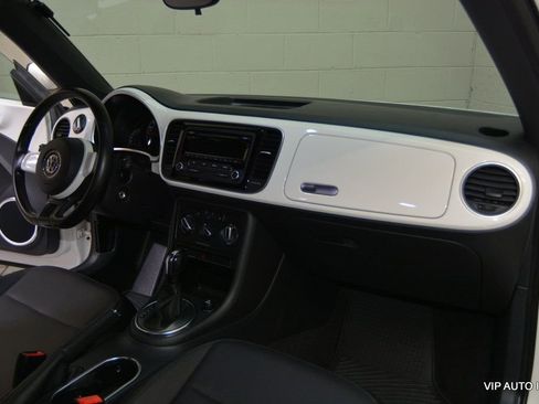 Used 2012 Volkswagen Beetle 2.5 image 10