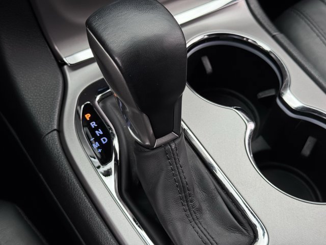 Used 2020 Jeep Grand Cherokee Limited RWD image 20
